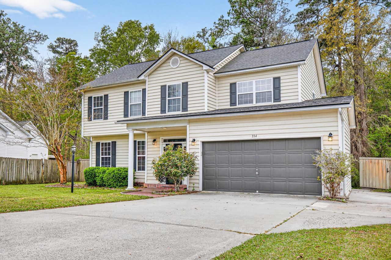 334 Camelot Drive Photo 7