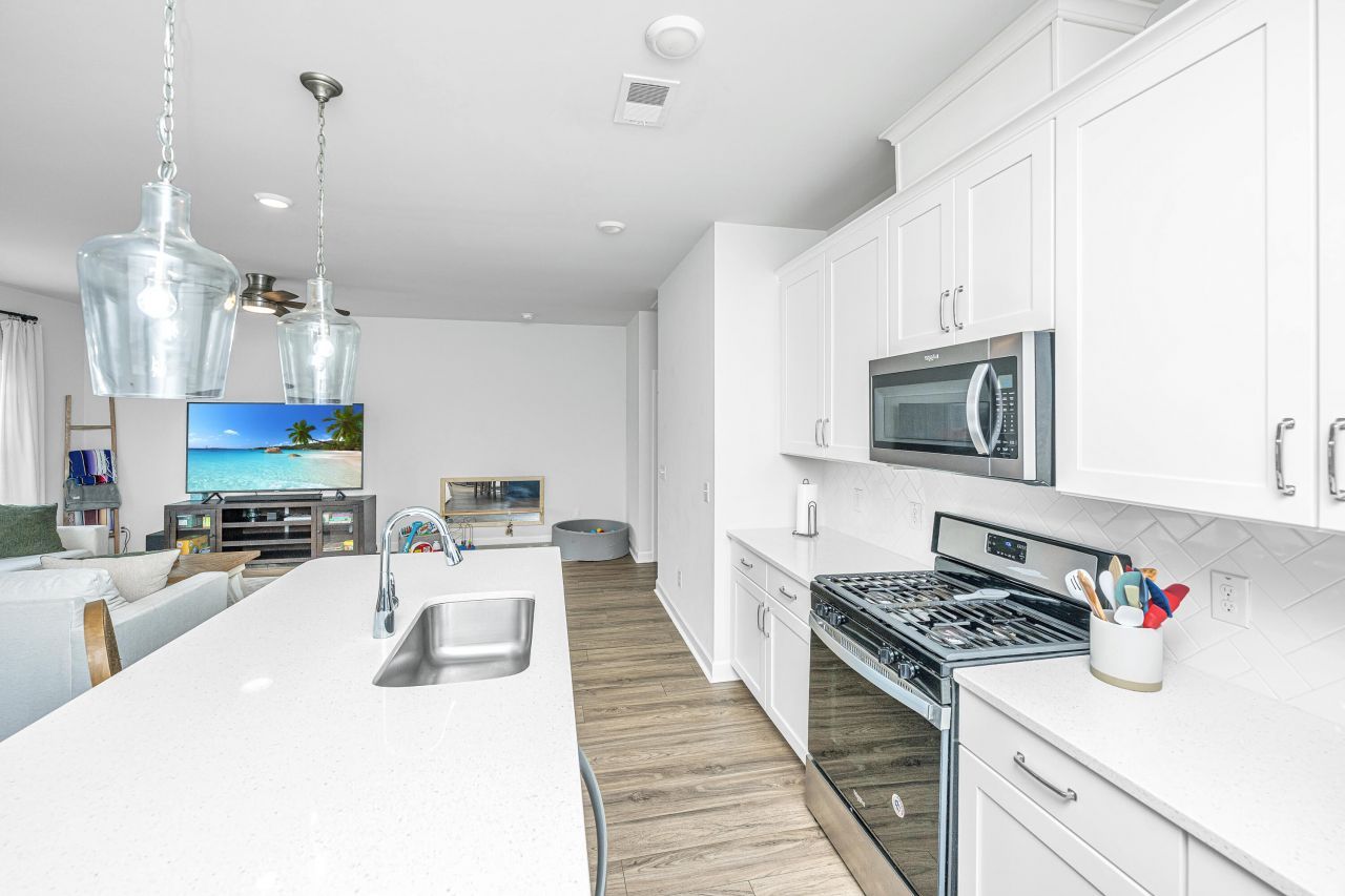 412 Carrara Drive Photo 19