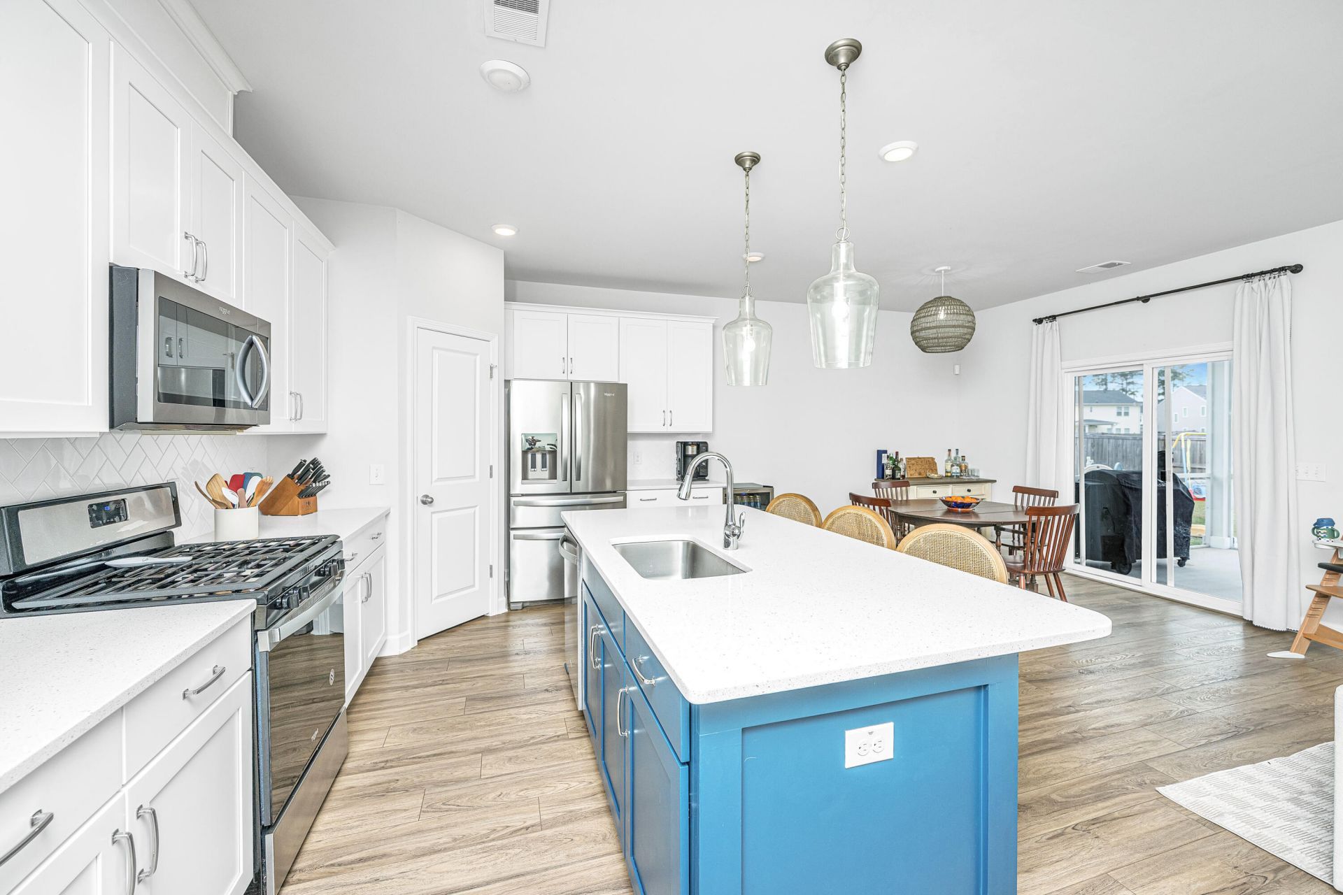 412 Carrara Drive Photo 21