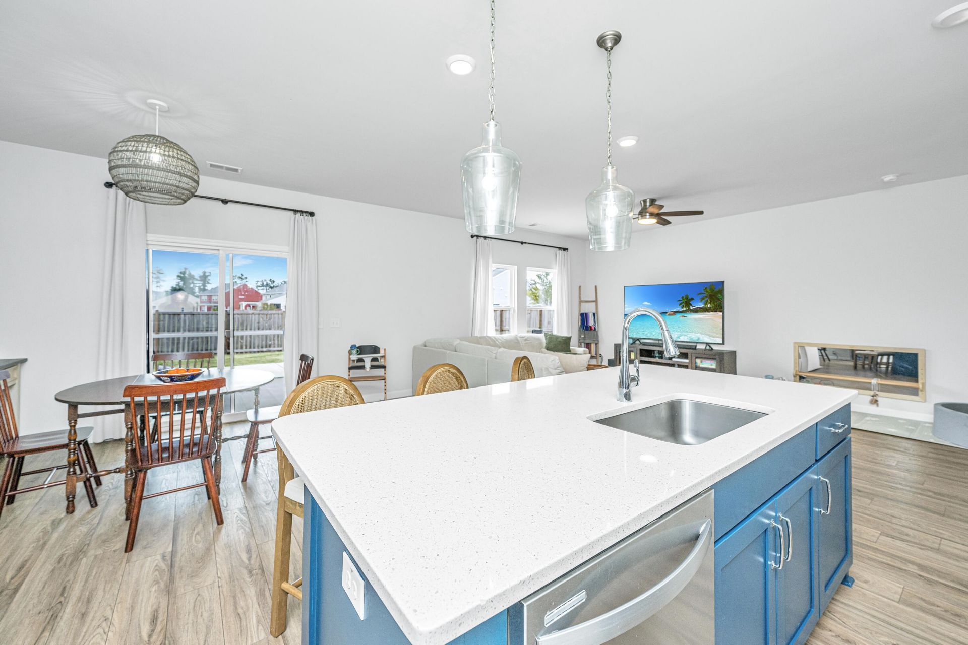 412 Carrara Drive Photo 21