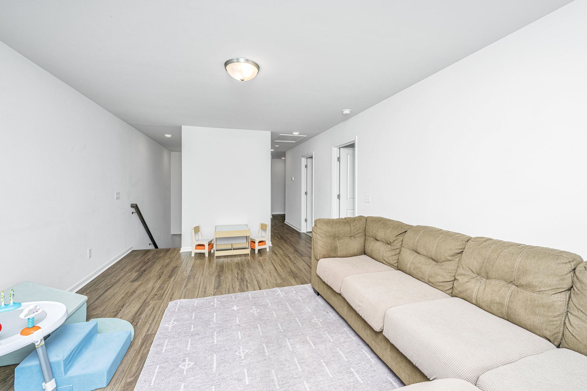 412 Carrara Drive Photo 28