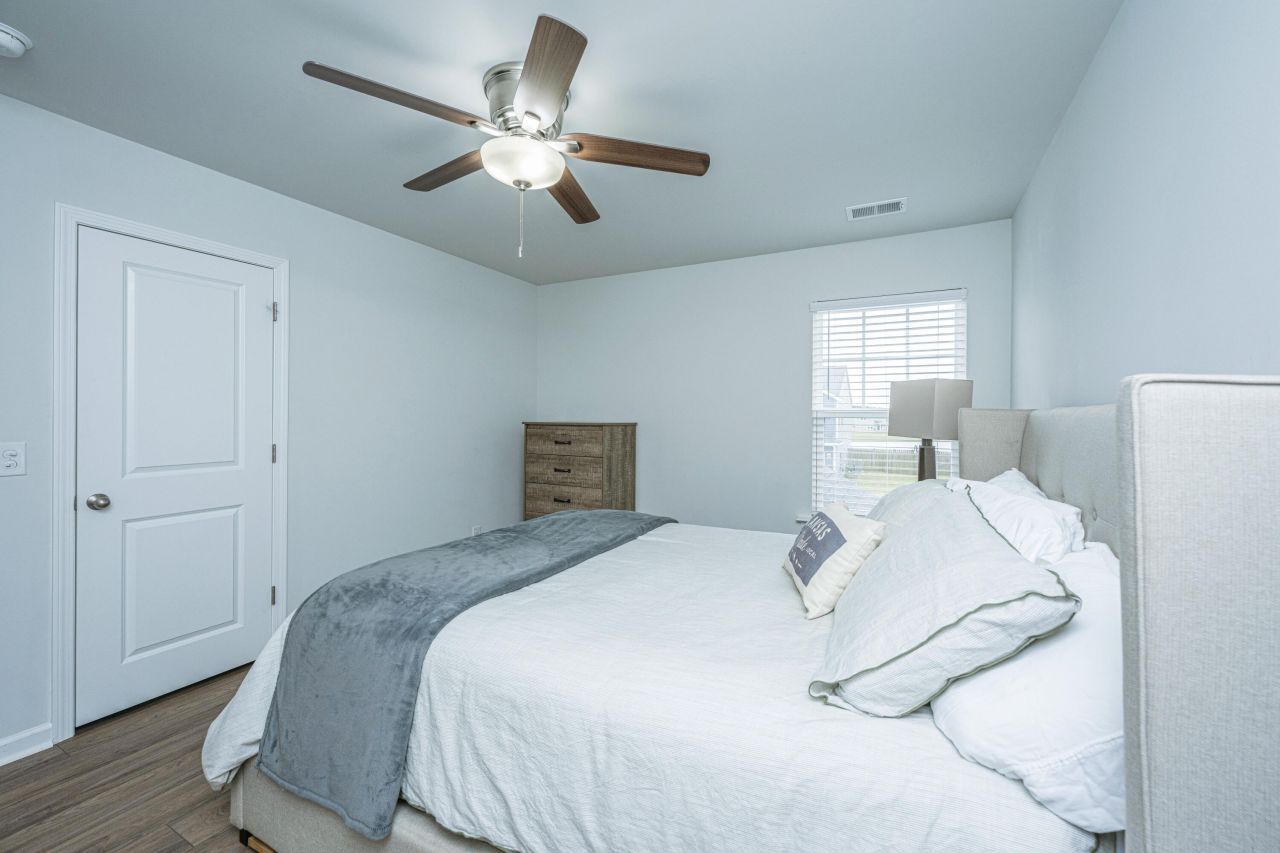 412 Carrara Drive Photo 40