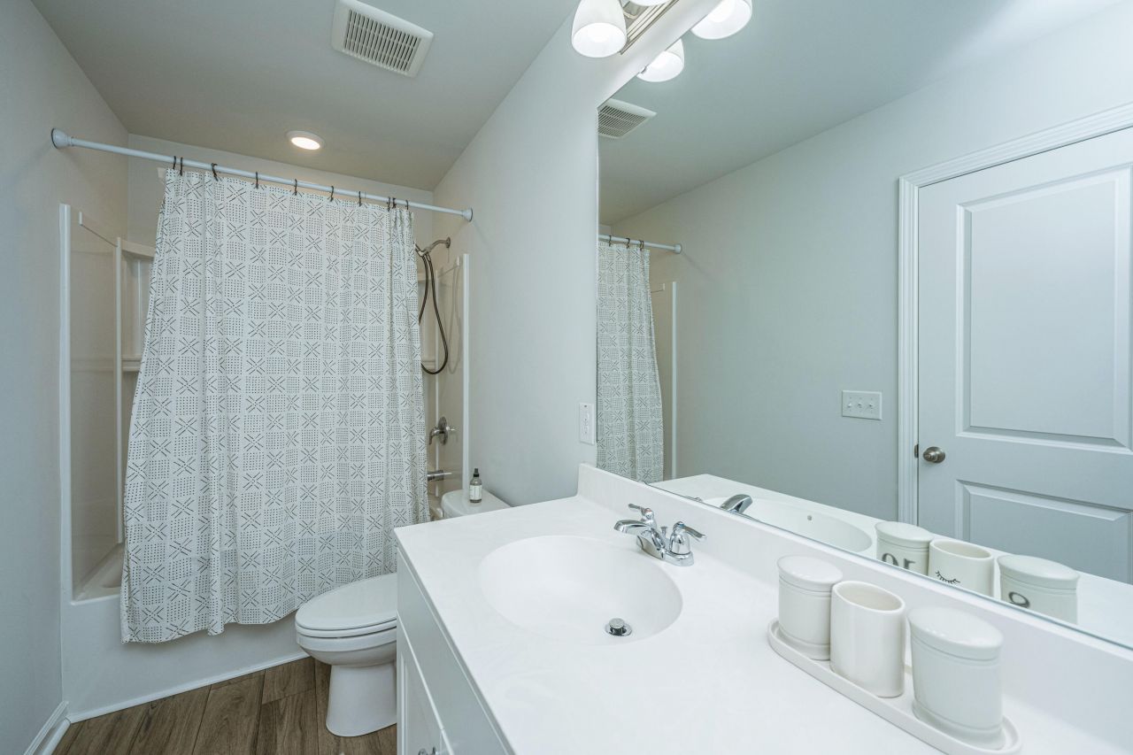 412 Carrara Drive Photo 42