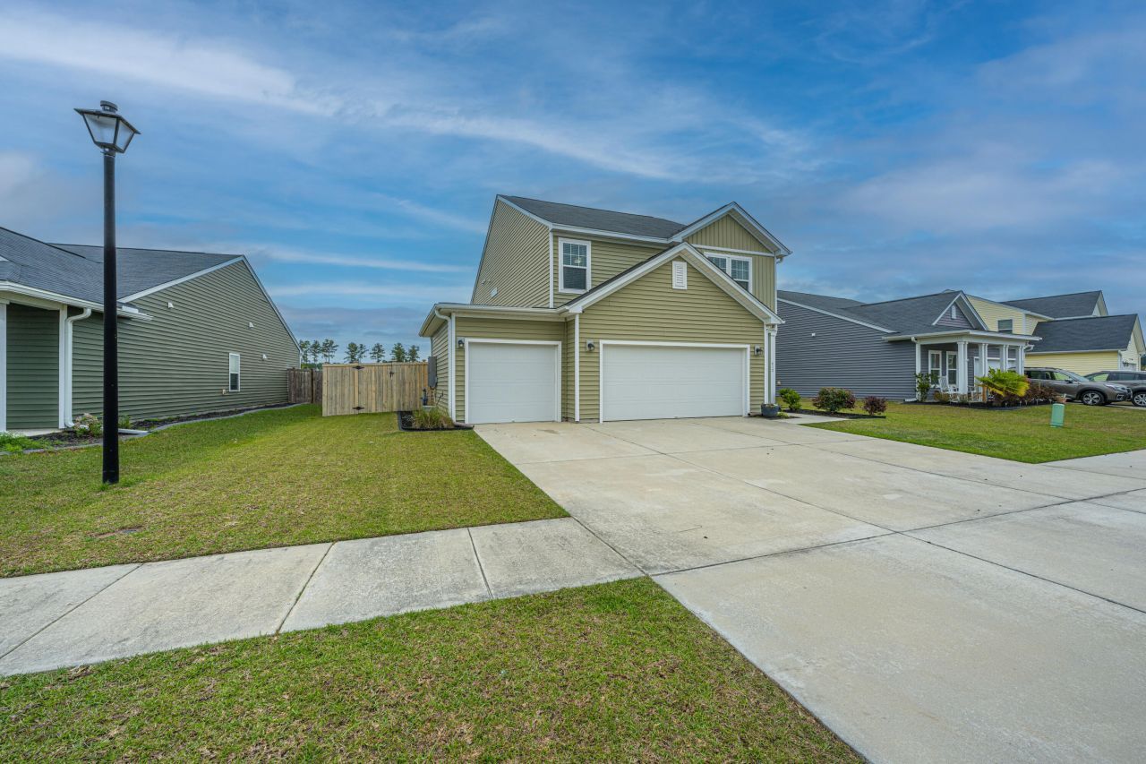 412 Carrara Drive Photo 9