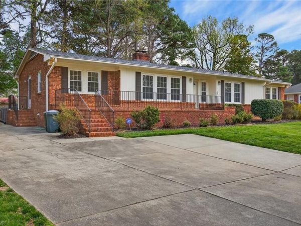 4707 Ramblewood Drive, Greensboro, NC 27406