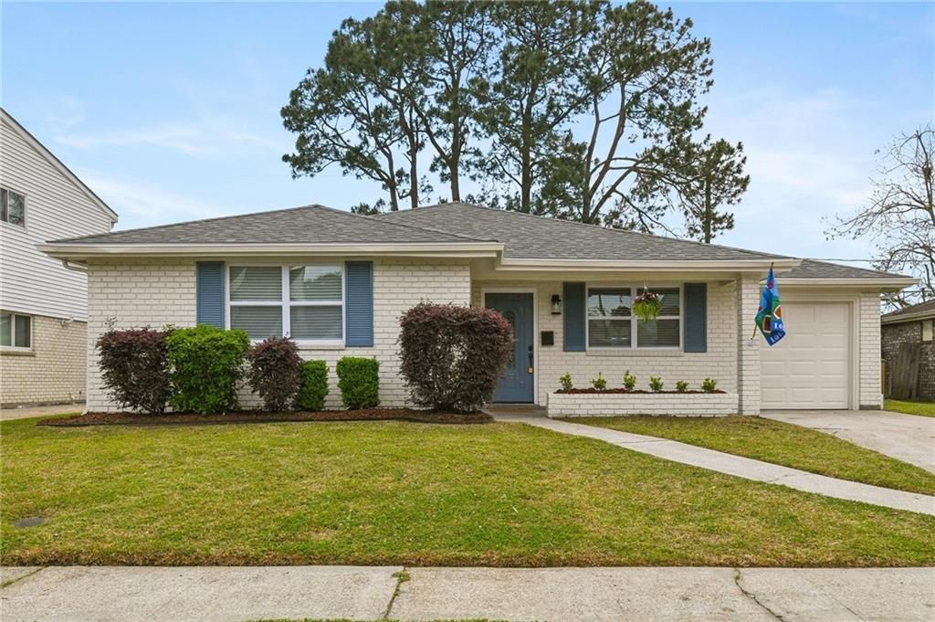 2152 LEGION Drive, Terrytown, LA 70056