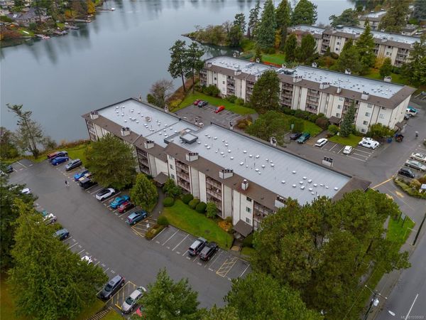 69 Gorge Rd W, Unit 203, Saanich, BC V9A 1L9