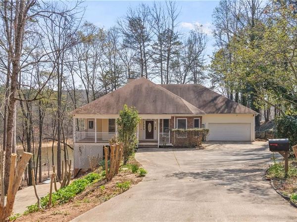 6982 Dee Lane, Murrayville, GA 30564