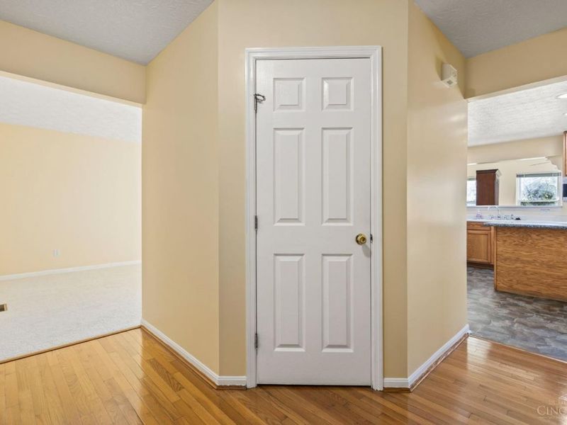 6921 Woodland View Drive, Liberty Township, OH 45044 Photo 15