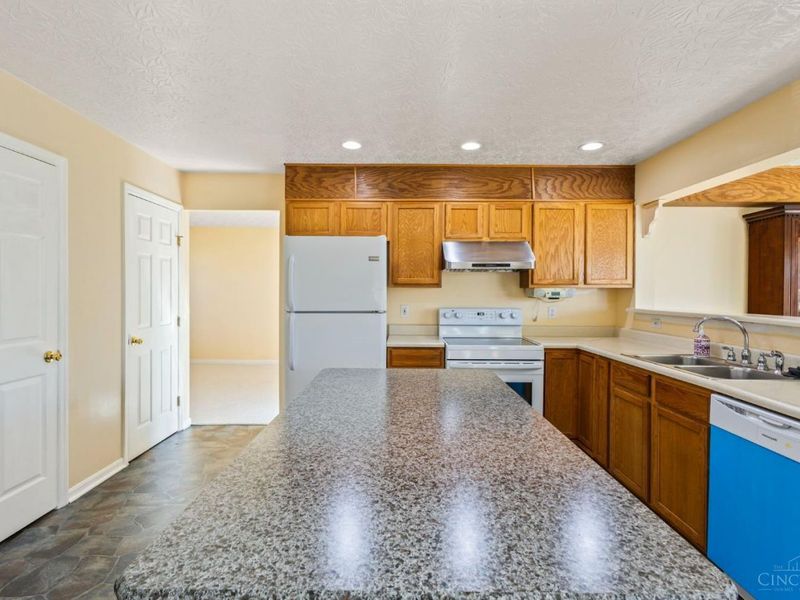 6921 Woodland View Drive, Liberty Township, OH 45044 Photo 20