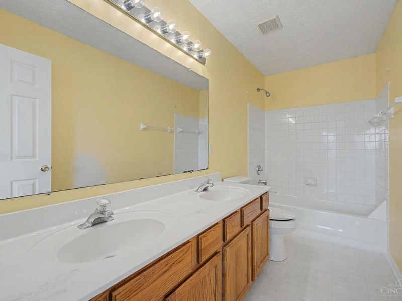 6921 Woodland View Drive, Liberty Township, OH 45044 Photo 59