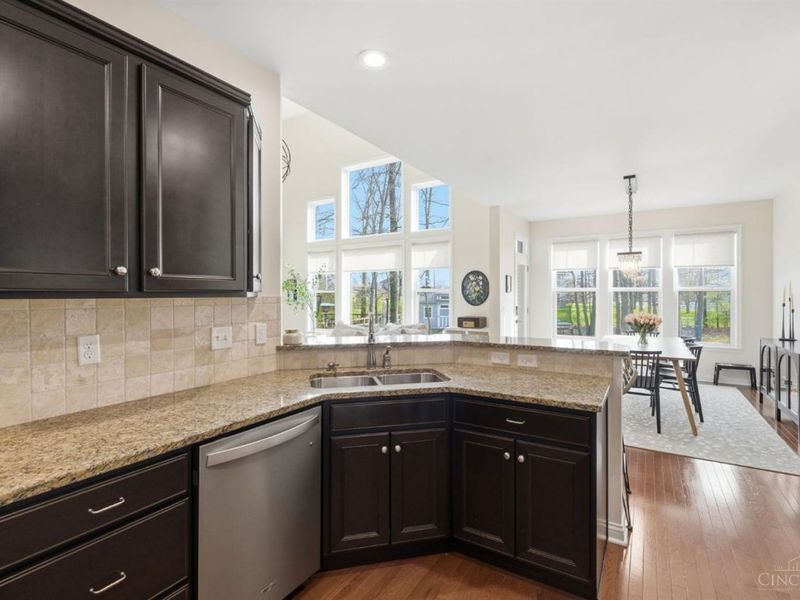 6308 Weber Woods Court, Miami Twp, OH 45140 Photo 5