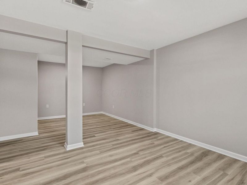 765 Breathitt Avenue , Columbus, OH 43207 Photo 18