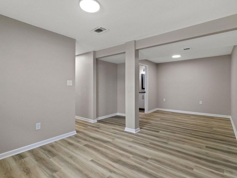 765 Breathitt Avenue , Columbus, OH 43207 Photo 19