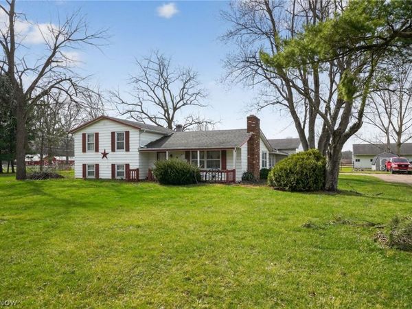 8134 Oberlin Road, Elyria, OH 44035