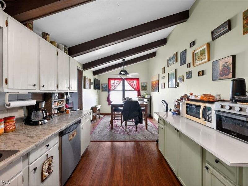 8134 Oberlin Road, Elyria, OH 44035 Photo 14