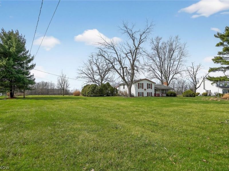 8134 Oberlin Road, Elyria, OH 44035 Photo 22