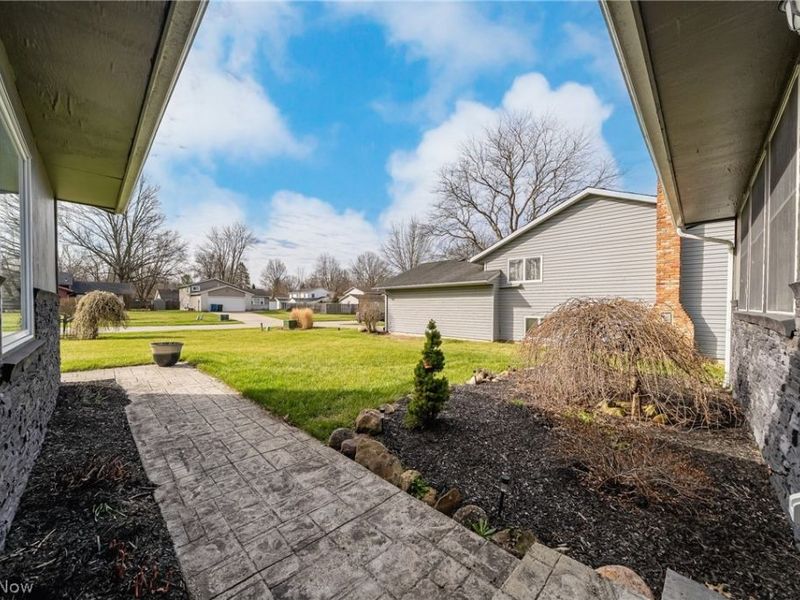 1013 Scituate Court, Grafton, OH 44044 Photo 2