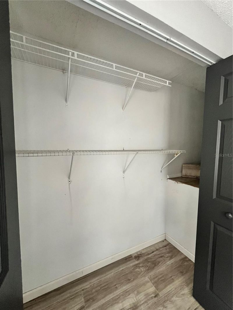 4918 Silver Oaks Village, Unit F, Orlando, FL 32808 Photo