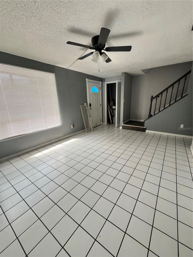 4918 Silver Oaks Village, Unit F, Orlando, FL 32808 Photo
