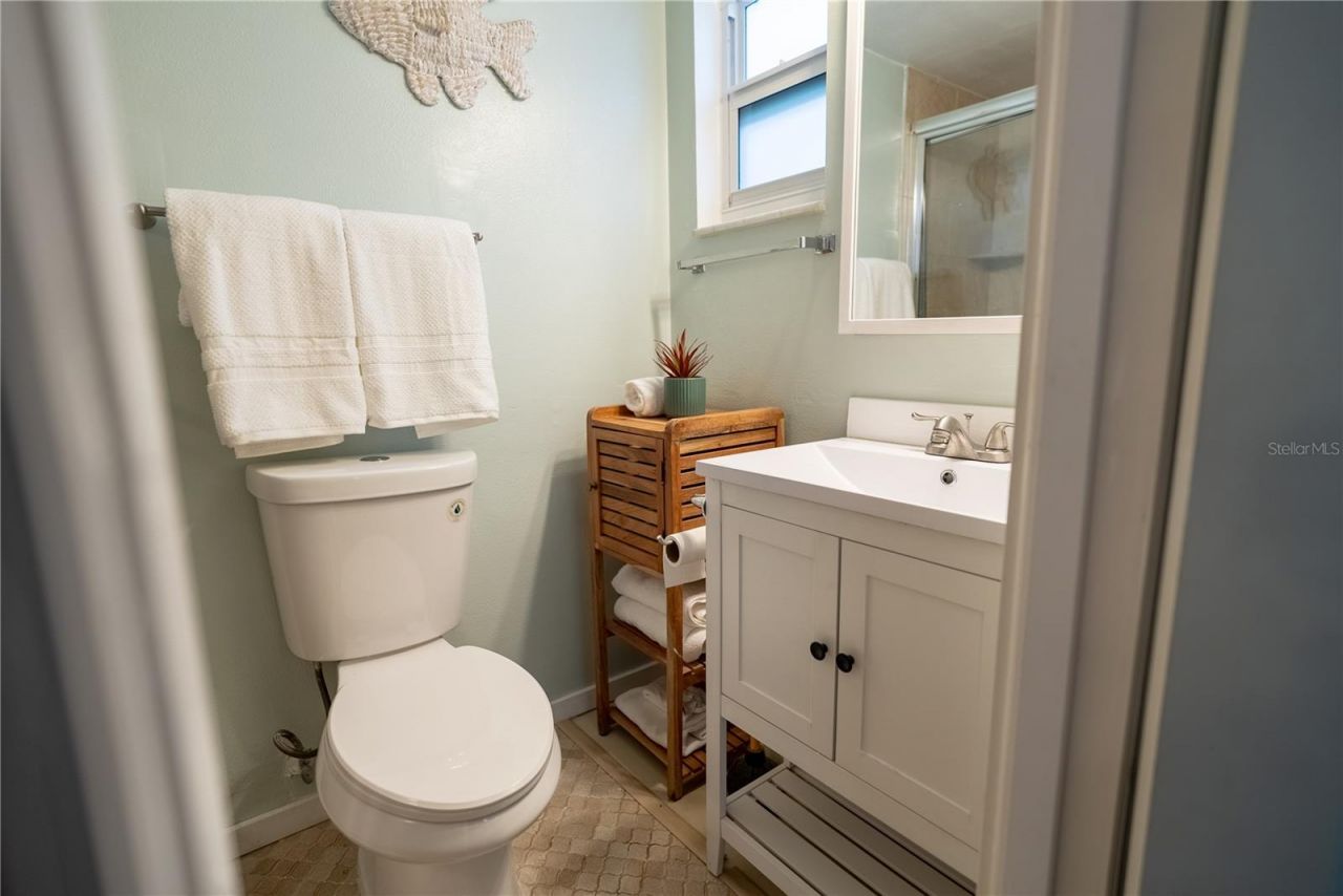 925 Beach Road , Unit 107, Sarasota, FL 34242 Photo