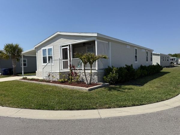 1620 VOYAGER DRIVE, SARASOTA, FL 34234