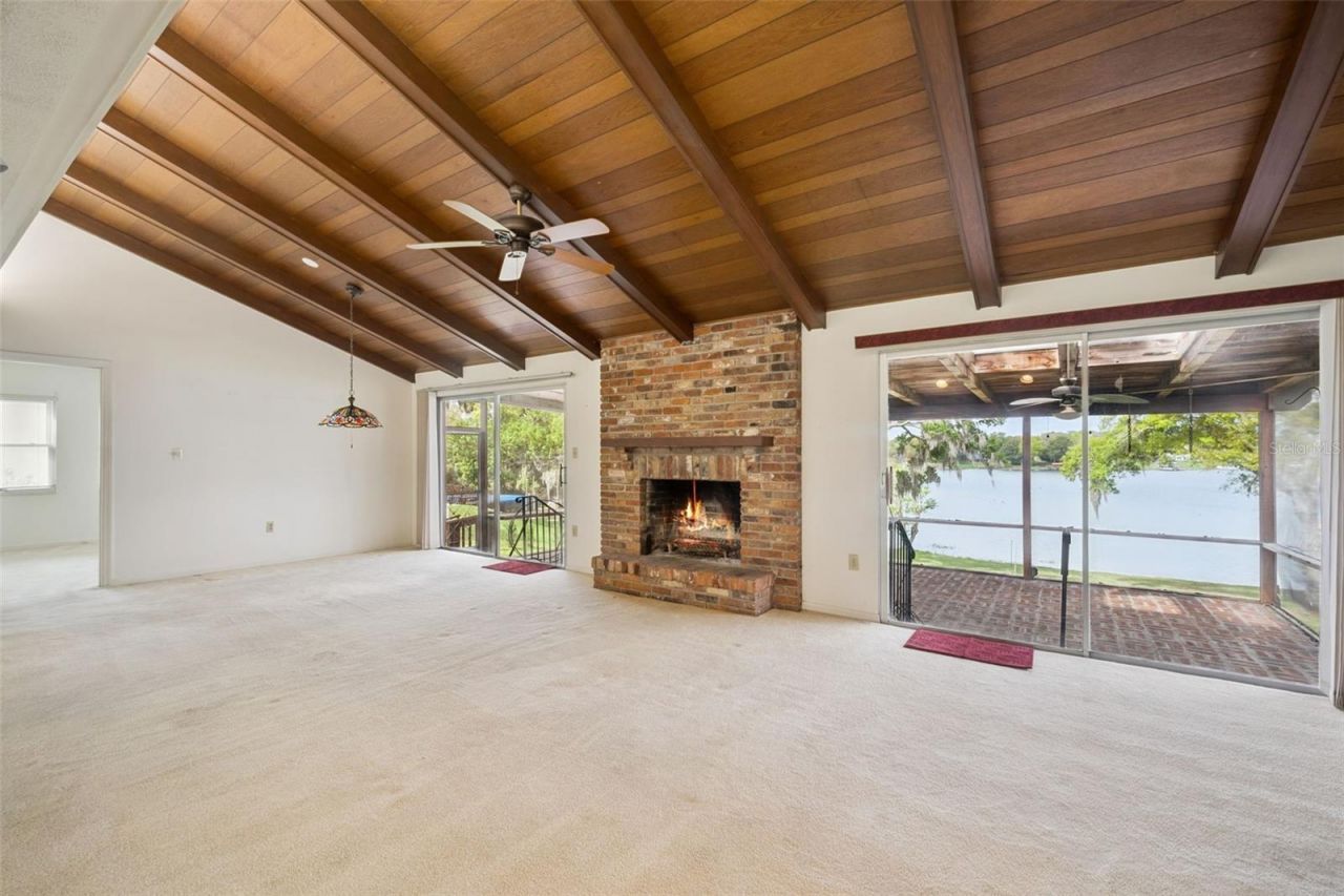 2874 E Crooked Lake Drive, Eustis, FL 32726 Photo