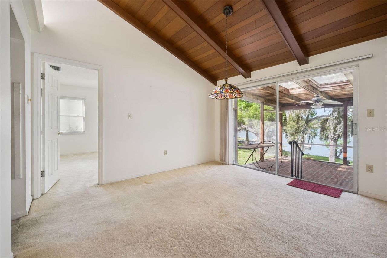 2874 E Crooked Lake Drive, Eustis, FL 32726 Photo