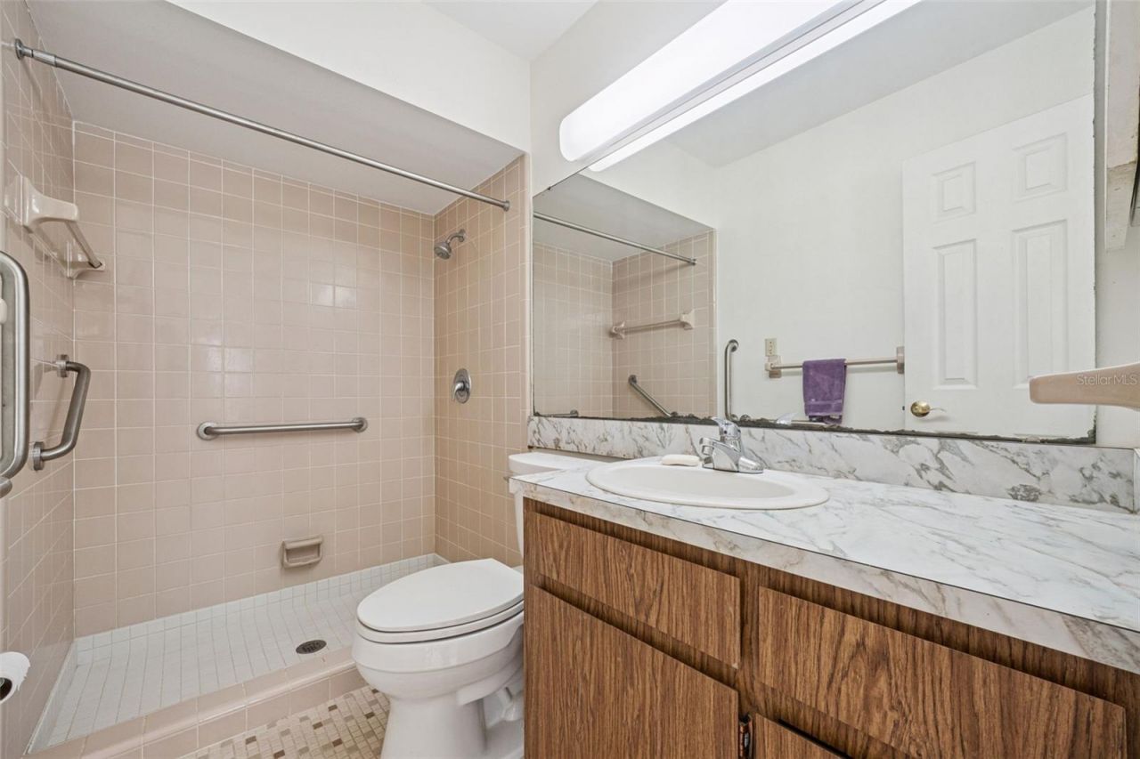 2874 E Crooked Lake Drive, Eustis, FL 32726 Photo