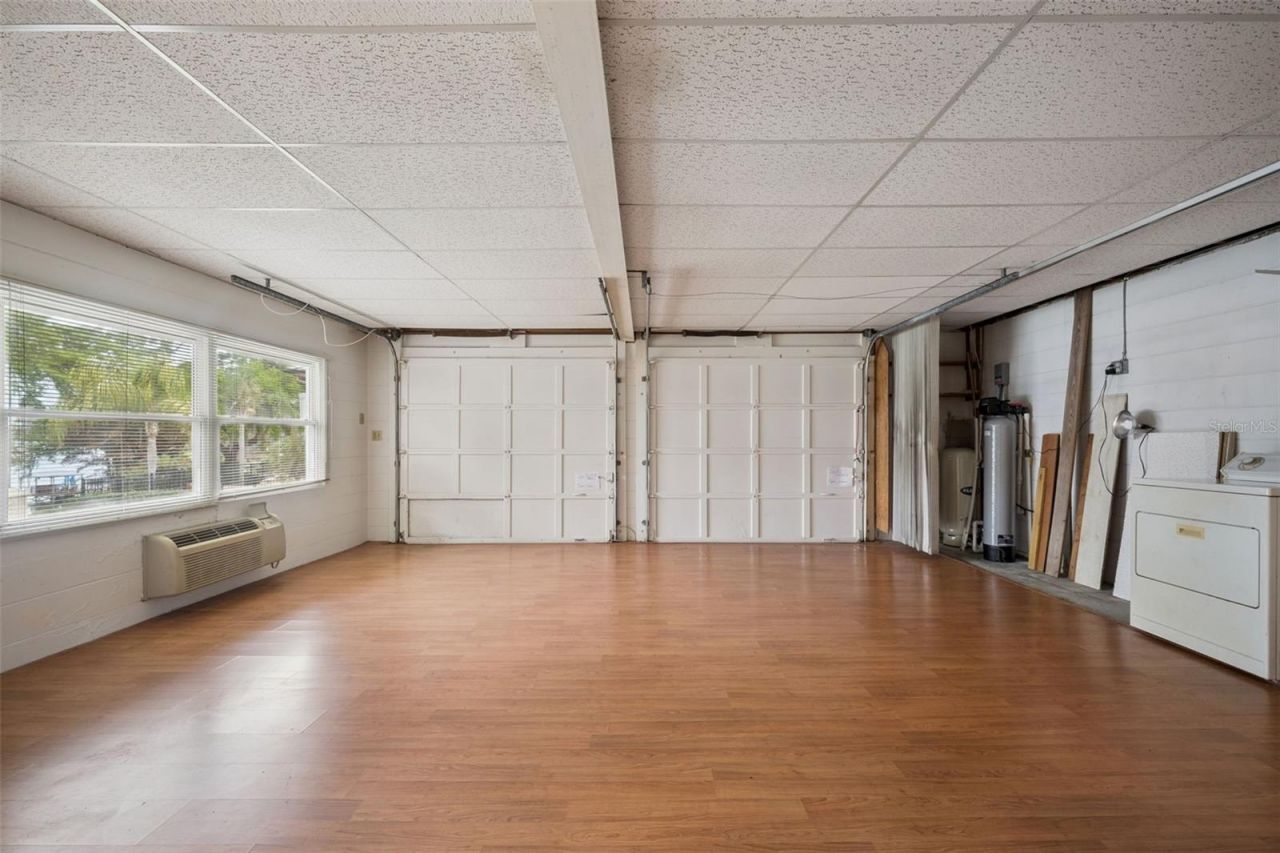 2874 E Crooked Lake Drive, Eustis, FL 32726 Photo