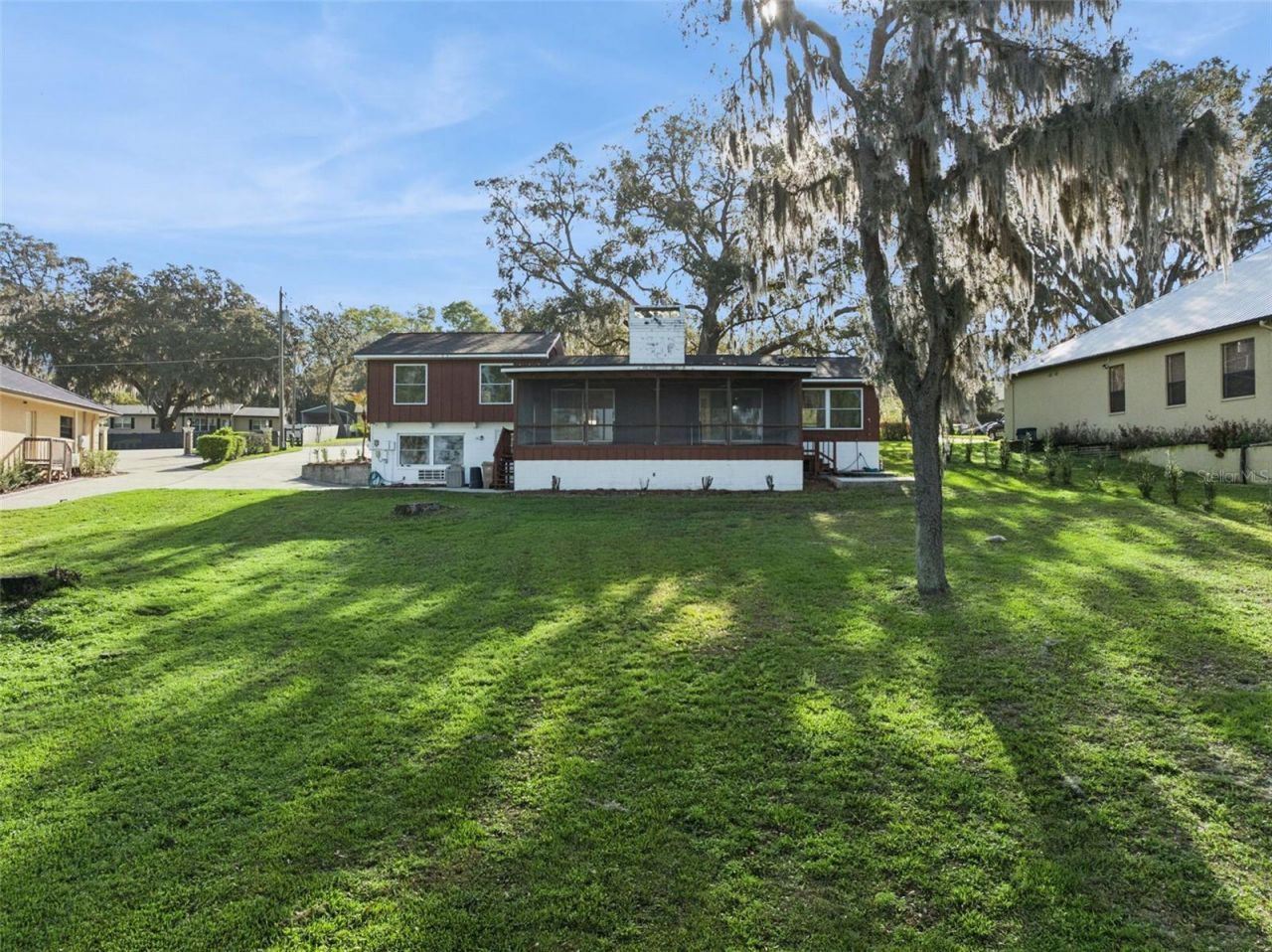 2874 E Crooked Lake Drive, Eustis, FL 32726 Photo