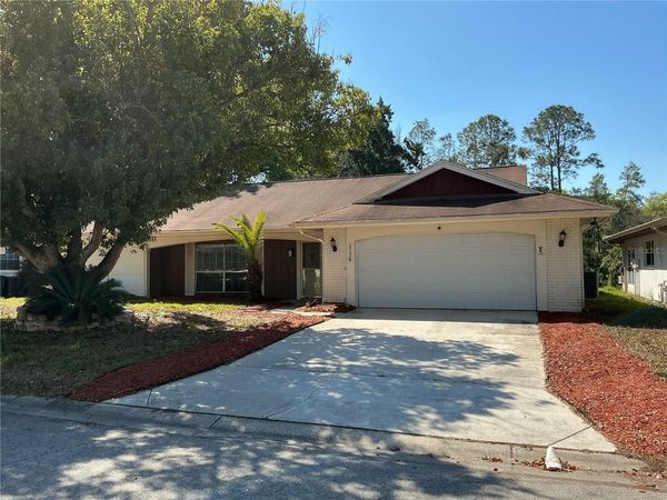 8702 VILLAGE MILL ROW, HUDSON, FL 34667