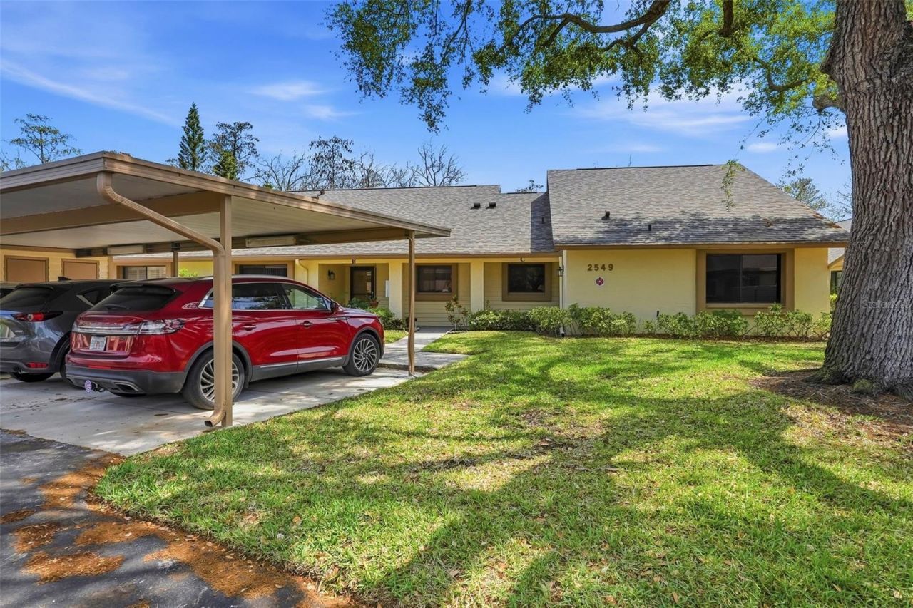 2549 Oakleaf Lane, Unit 36C, Clearwater, FL 33763 Main Photo