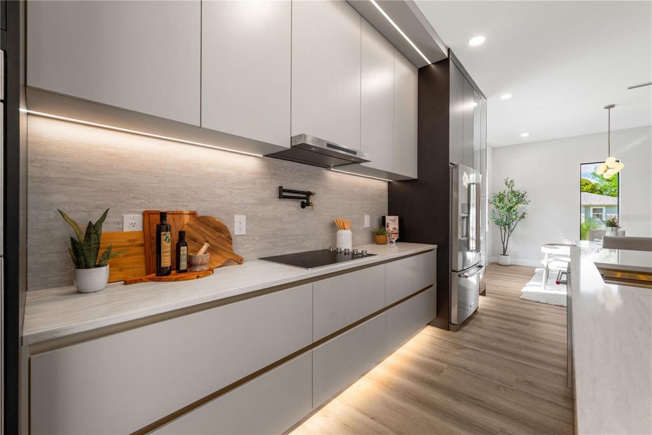 3104 W Pine Street, Tampa, FL 33607 Photo