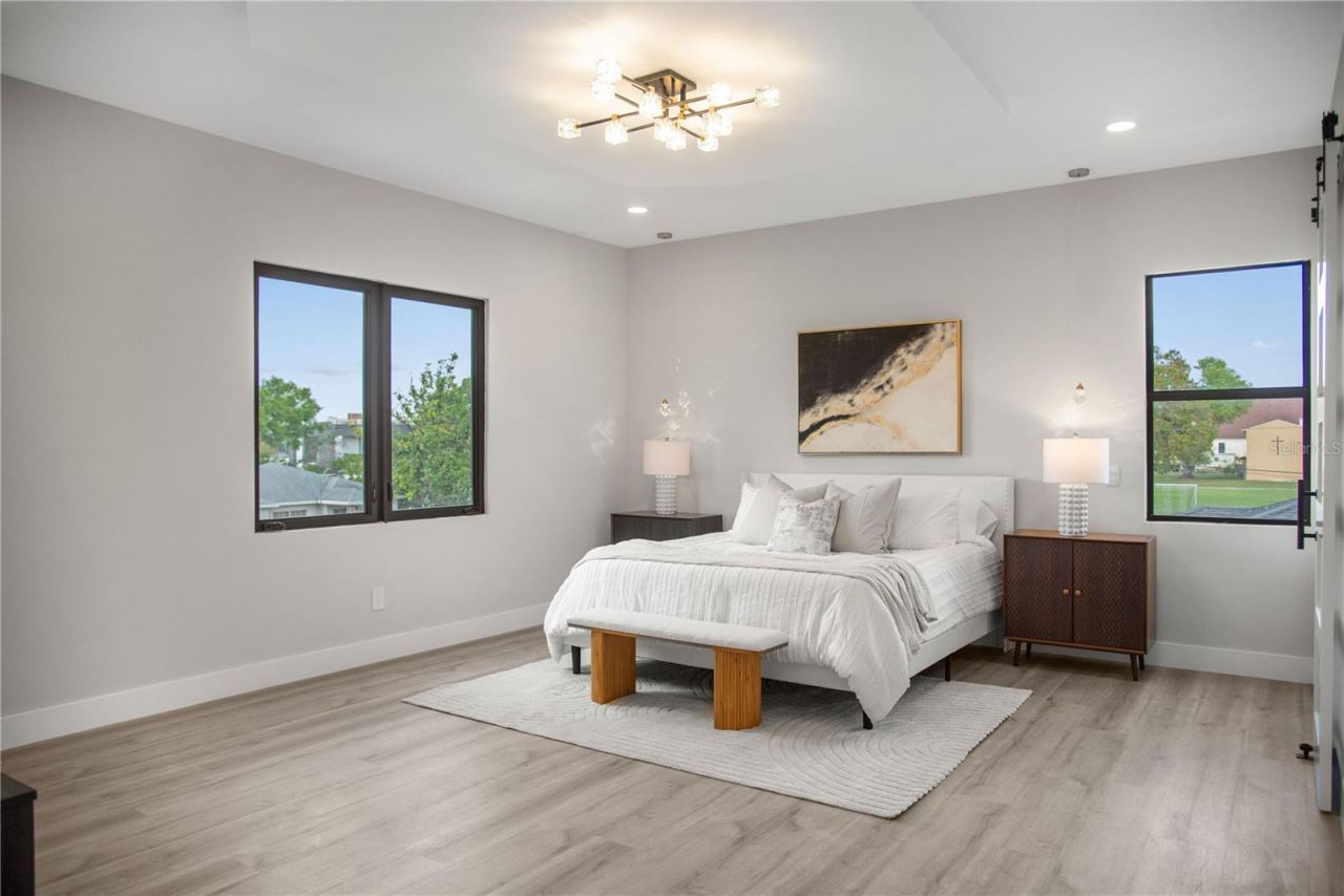 3104 W Pine Street, Tampa, FL 33607 Photo