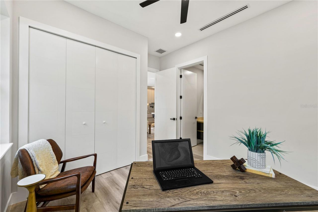 3104 W Pine Street, Tampa, FL 33607 Photo