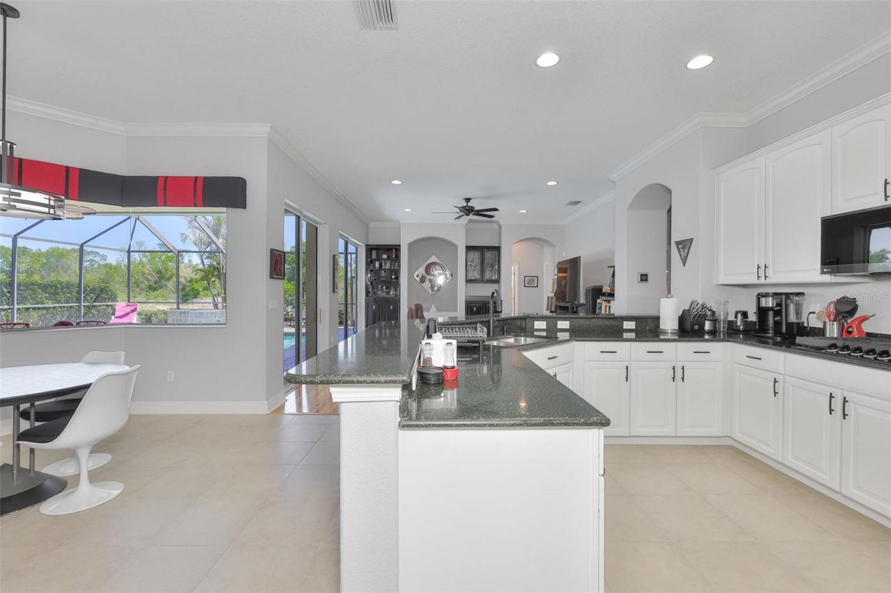 307 Noble Faire Drive, Sun City Center, FL 33573 Photo