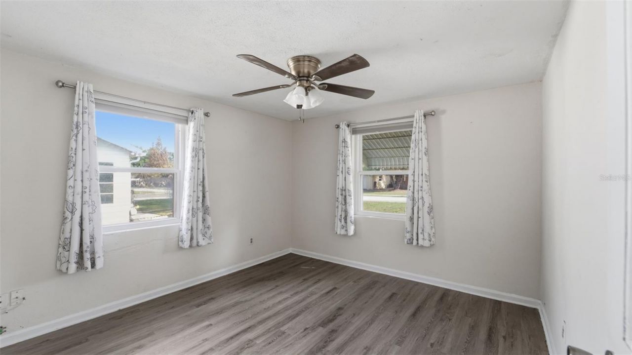 8 Angeles Road , Debary, FL 32713 Photo