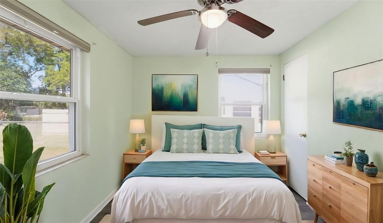 8 Angeles Road , Debary, FL 32713 Photo