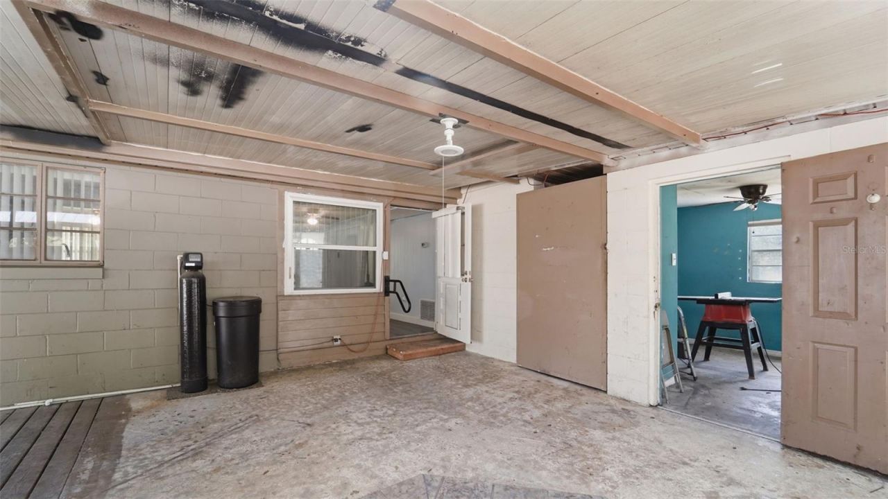 8 Angeles Road , Debary, FL 32713 Photo