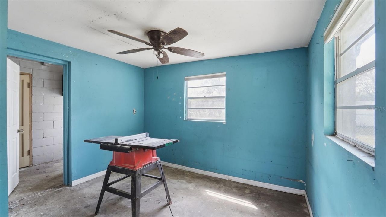 8 Angeles Road , Debary, FL 32713 Photo