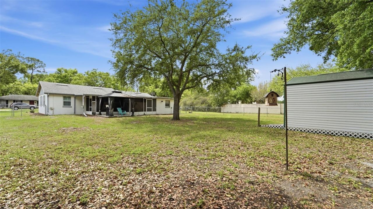 8 Angeles Road , Debary, FL 32713 Photo