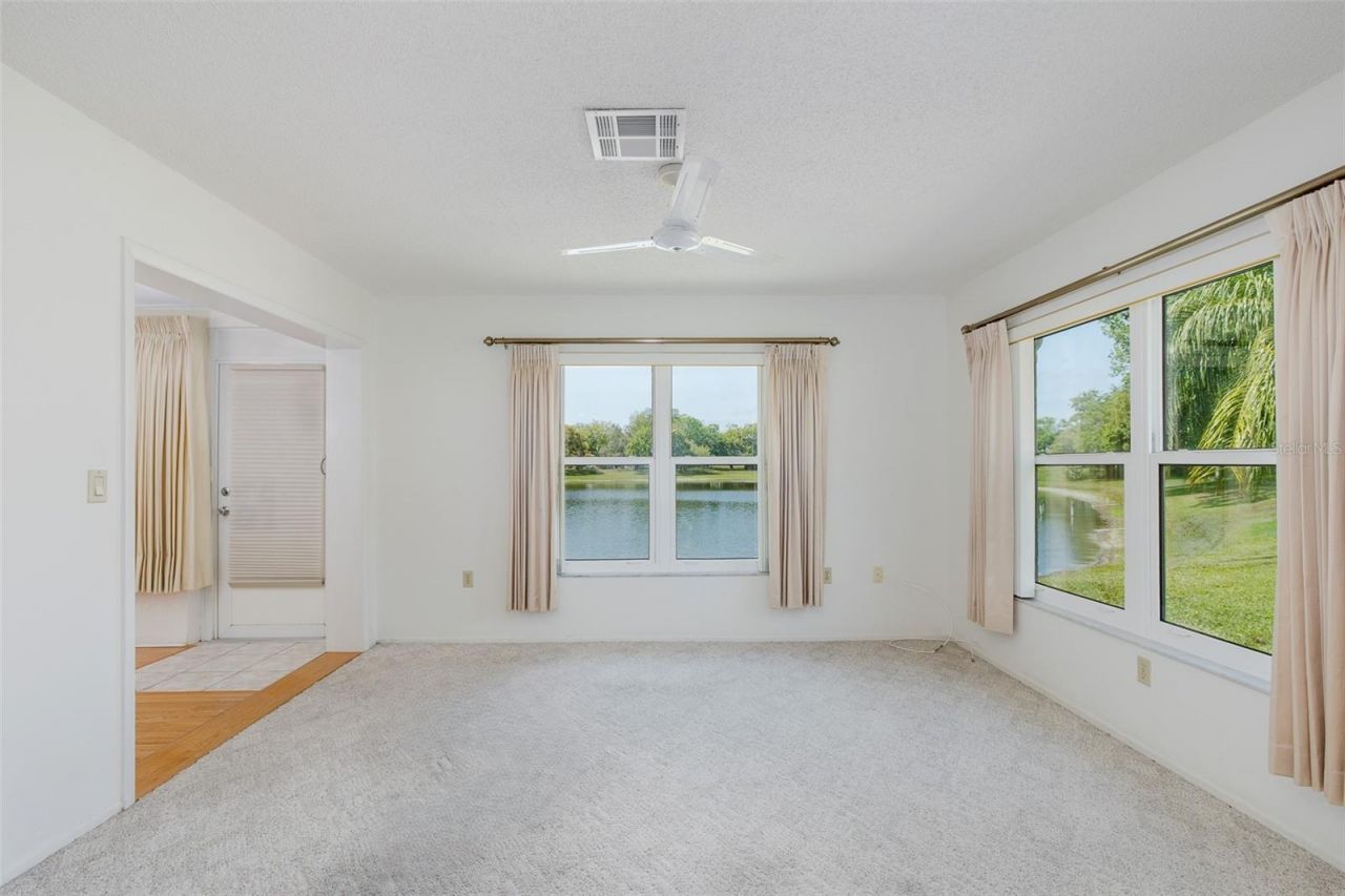 8330 Divot Way, Port Richey, FL 34668 Photo
