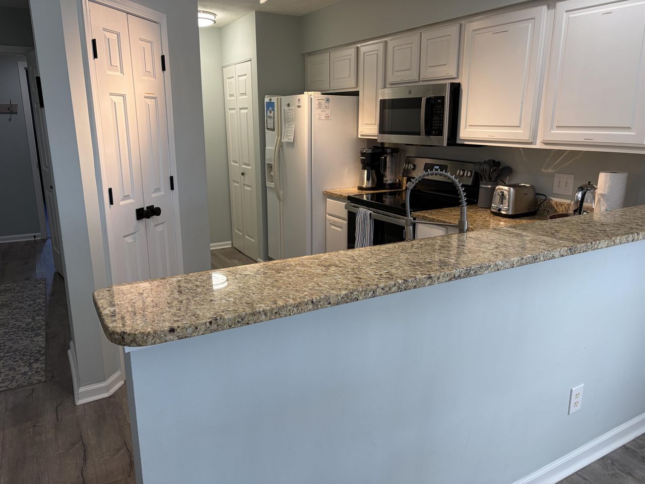 342 Pinehurst Dr. Photo 13