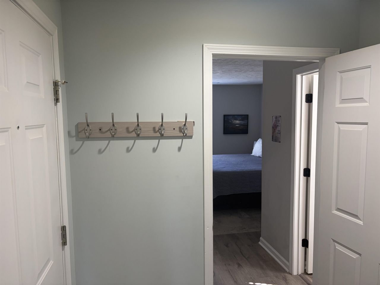 342 Pinehurst Dr. Photo 3