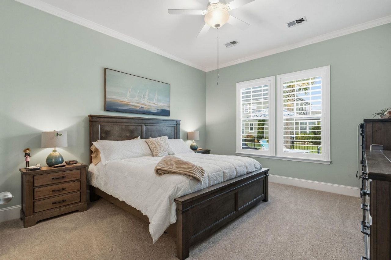 2005 Silver Island Way Photo 27