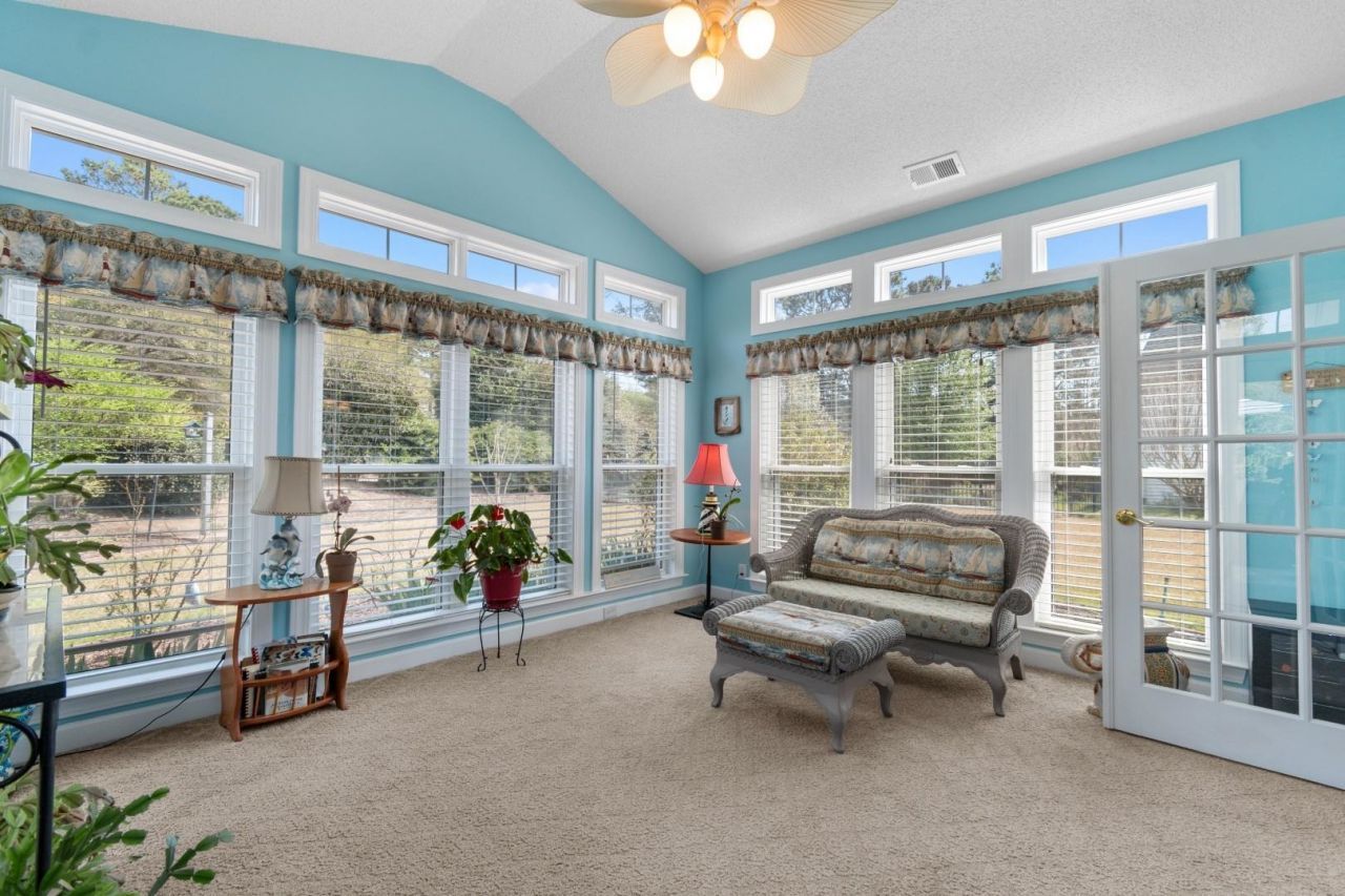 3018 Winding River Rd. Photo 27