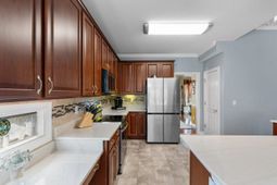 3018 Winding River Rd. photo 4