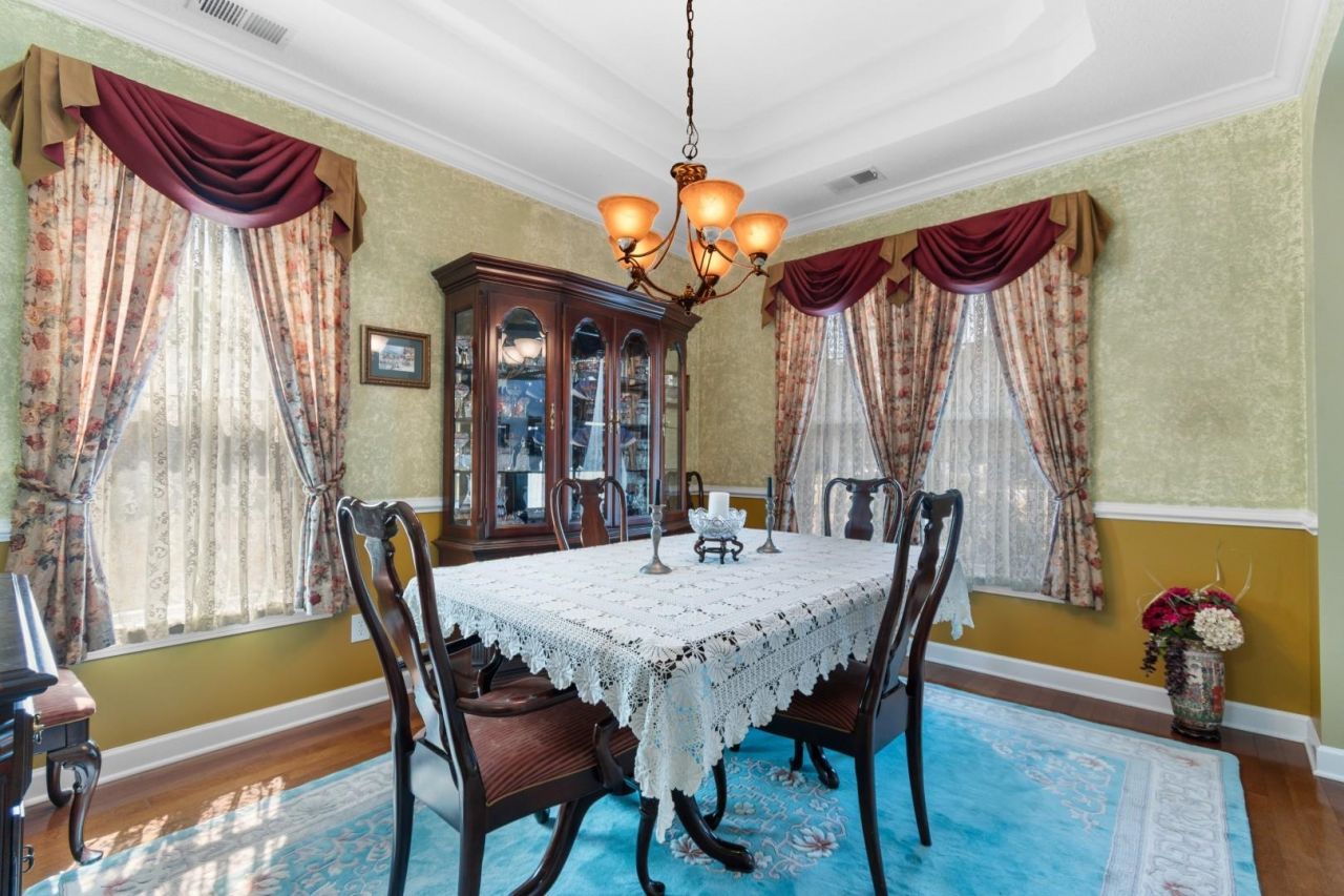 3018 Winding River Rd. Photo 7