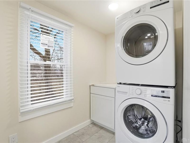 200 N 1st Street, Trenton, OH 45067 Photo 18